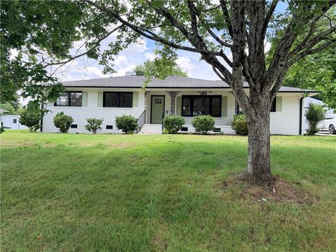 Photo of 2304 Poplar Lane, Anderson, SC 29621 (MLS # 20301175)