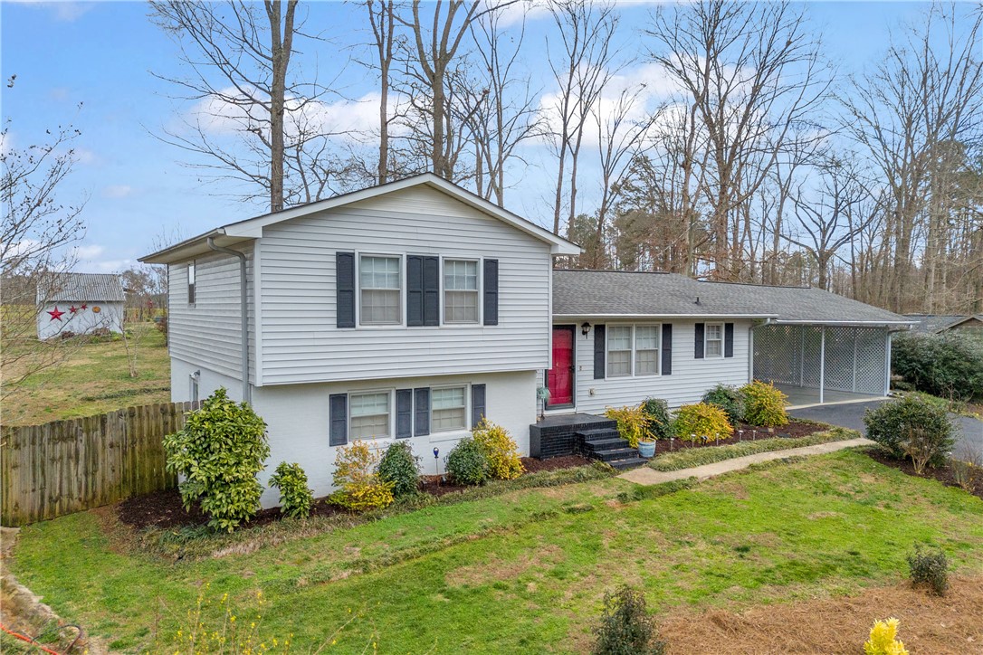 439 Eastcliff Drive, West Union, South Carolina image 3