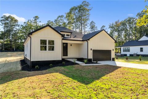 Photo of 211 Chestnut Drive, Belton, SC 29627 (MLS # 20293265) Photo of 211 Chestnut Drive, Belton, SC 29627 (MLS # 20293265)