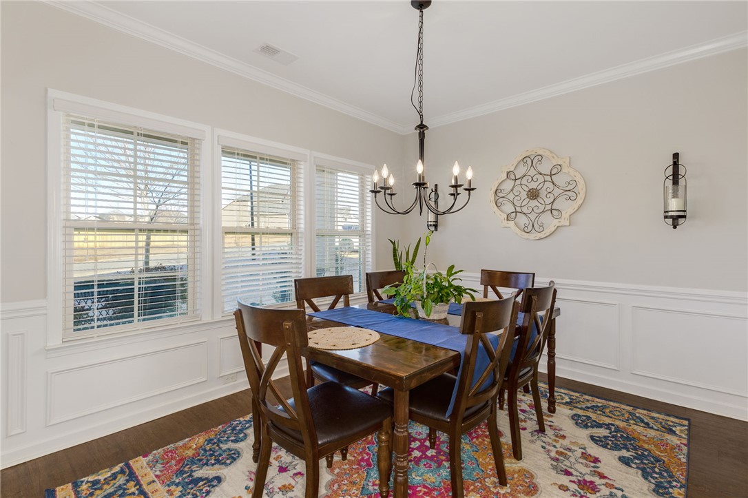 352 Avendell Drive, Easley, South Carolina image 5