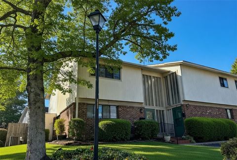 Photo of 17 Briargate Place, Greenville, SC 29615 (MLS # 20297484)