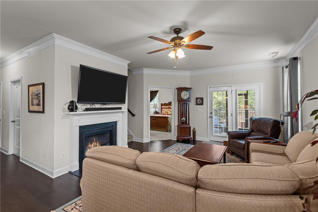 Anderson, South Carolina 29621, United States, 4 Bedrooms Bedrooms, ,3 BathroomsBathrooms,Residential,Active,192674