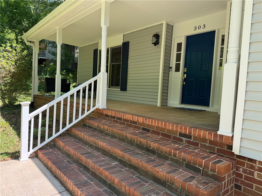 303 Lancelot Drive, Clemson, SC Home for Sale 1 303 Lancelot Drive