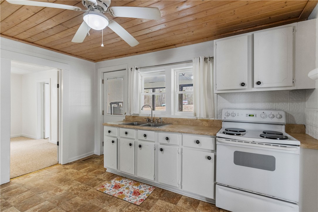 882 Red Hill Road, Pickens, South Carolina image 17
