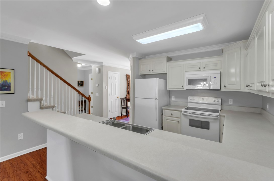 70 Magnolia Crest Drive, Simpsonville, South Carolina image 6