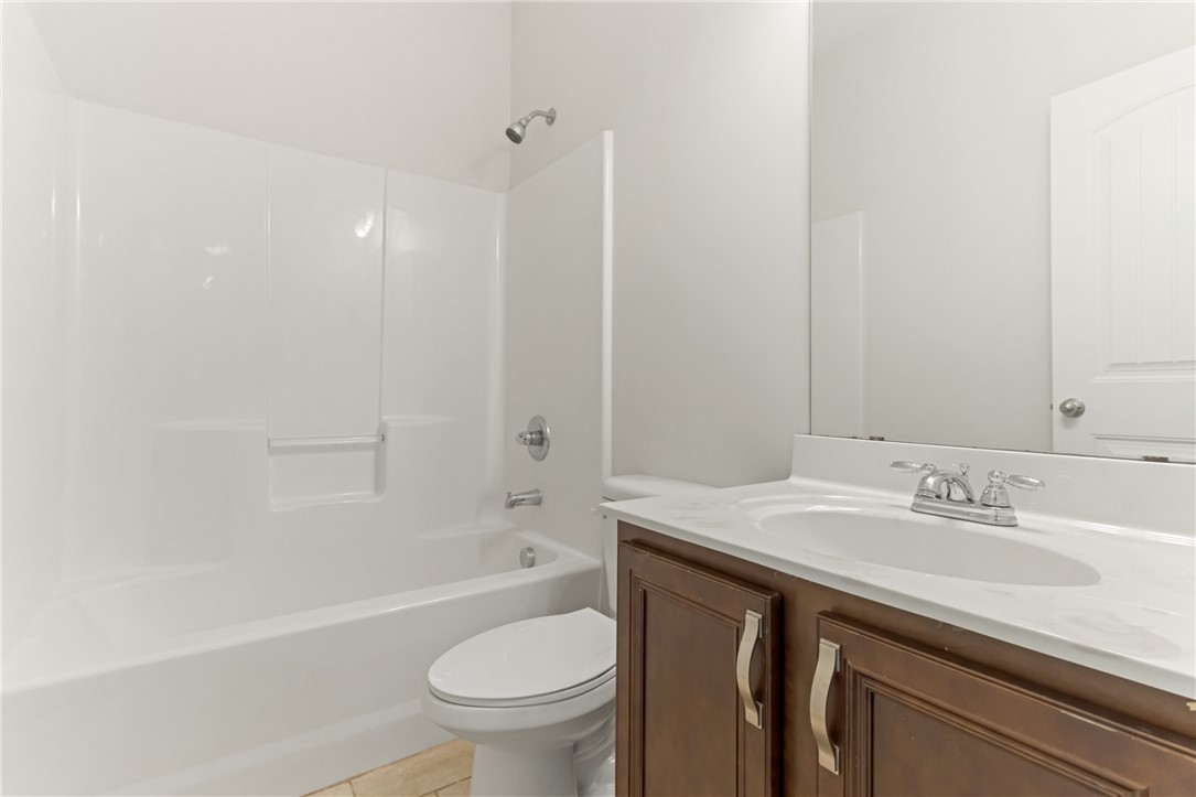 Anderson, South Carolina 29621, United States, 5 Bedrooms Bedrooms, ,3 BathroomsBathrooms,Residential,Active,204619