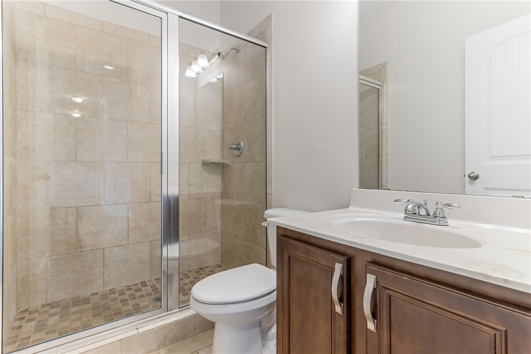 Anderson, South Carolina 29621, United States, 5 Bedrooms Bedrooms, ,3 BathroomsBathrooms,Residential,Active,204619