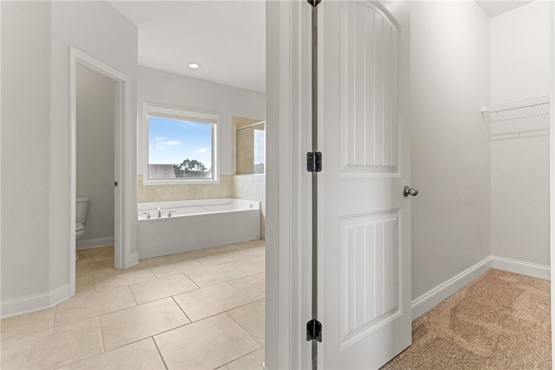 Anderson, South Carolina 29621, United States, 5 Bedrooms Bedrooms, ,3 BathroomsBathrooms,Residential,Active,204619