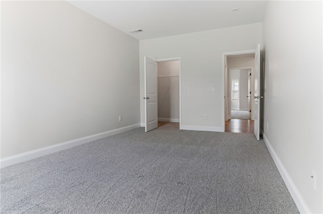 Anderson, South Carolina 29621, United States, 5 Bedrooms Bedrooms, ,3 BathroomsBathrooms,Residential,Active,204619