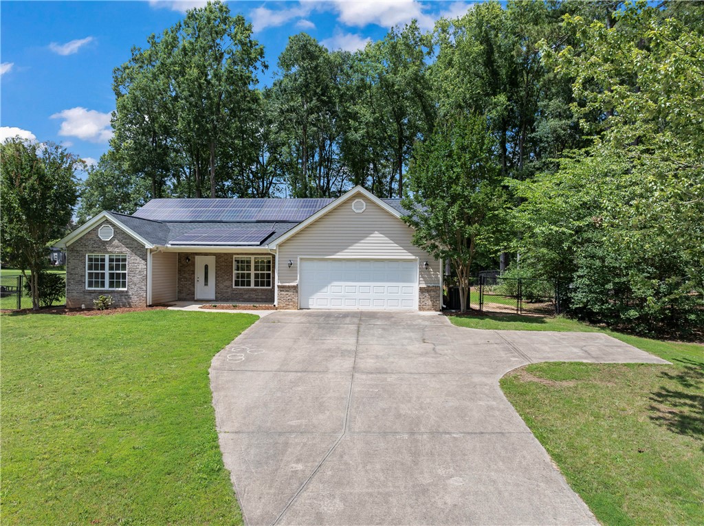 Anderson, South Carolina 29621, United States, 3 Bedrooms Bedrooms, ,2 BathroomsBathrooms,Residential,Pending,155055