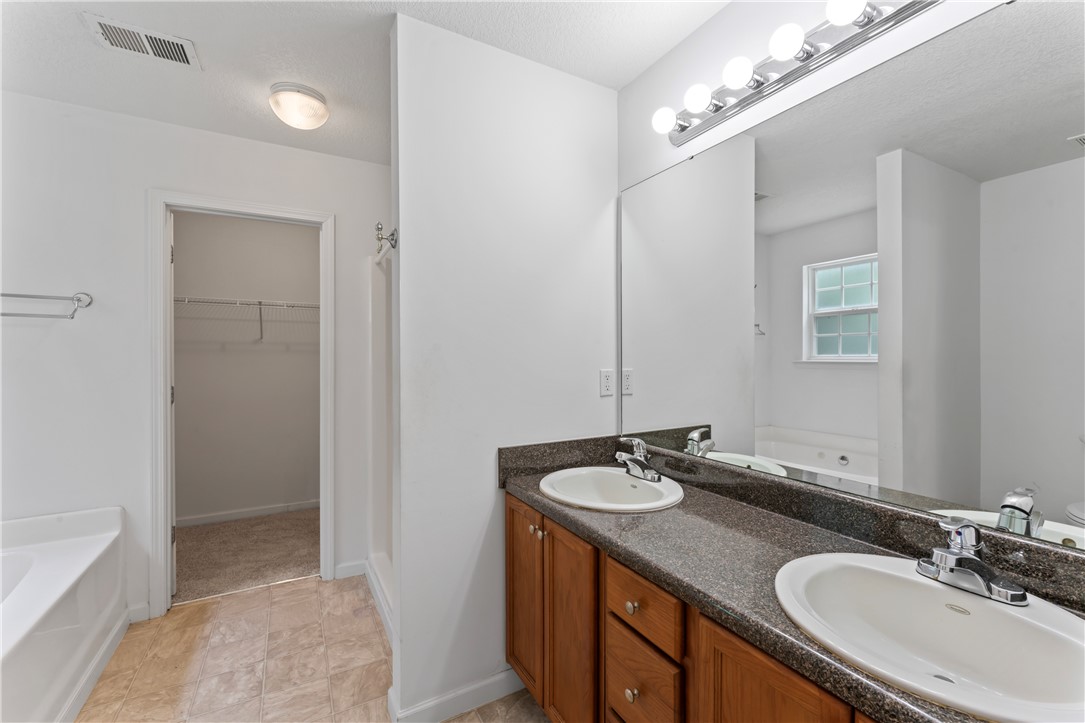 Anderson, South Carolina 29621, United States, 3 Bedrooms Bedrooms, ,2 BathroomsBathrooms,Residential,Pending,155055