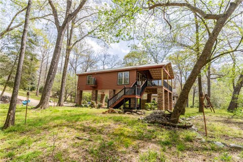 Homes For Sale - 597 Meadow Brook Lane<br/> Royston, GA 30662