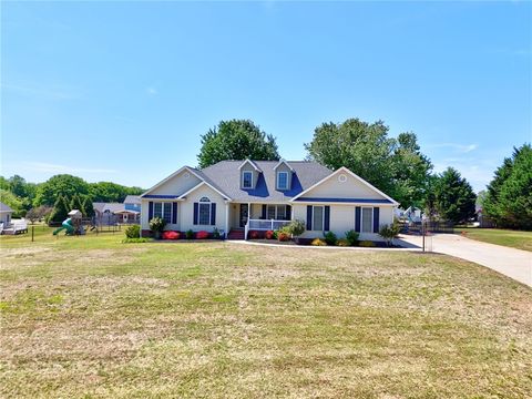 Photo of 108 Sweet Springs Spgs, Anderson, SC 29625 (MLS # 20299971)