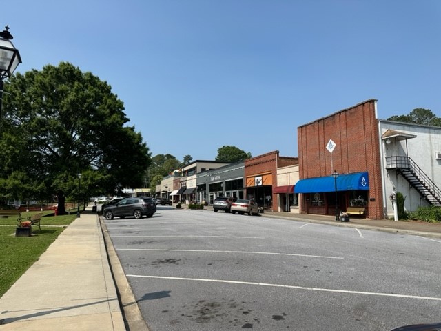 171 E Main Street, Pendleton, South Carolina image 39