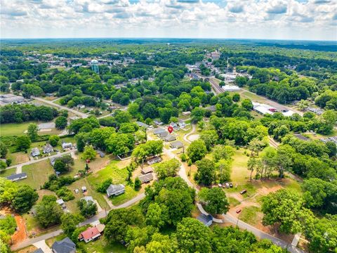 Photo of 505 W D Ave. Avenue, Easley, SC 29640 (MLS # 20301807)