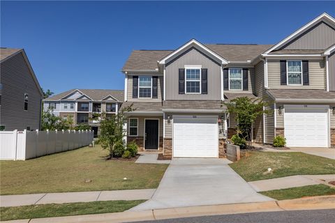 Photo of 520 Brasstown Court, Pendleton, SC 29670 (MLS # 20301494)