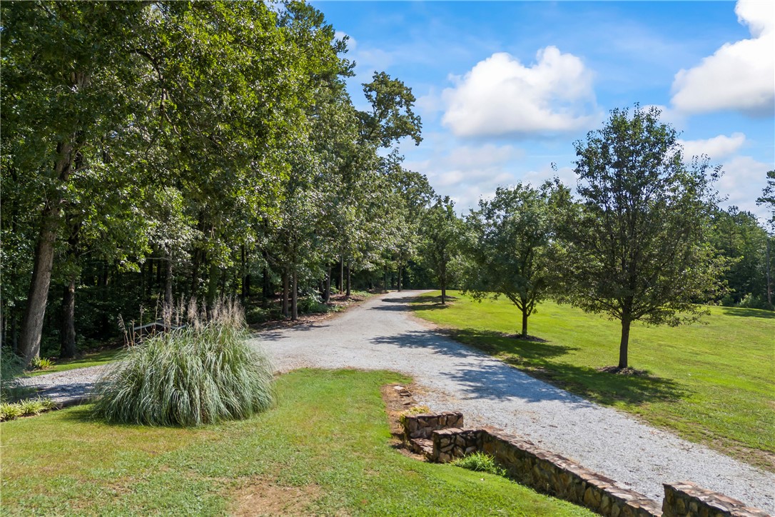 280 Kari Drive, Westminster, South Carolina image 4
