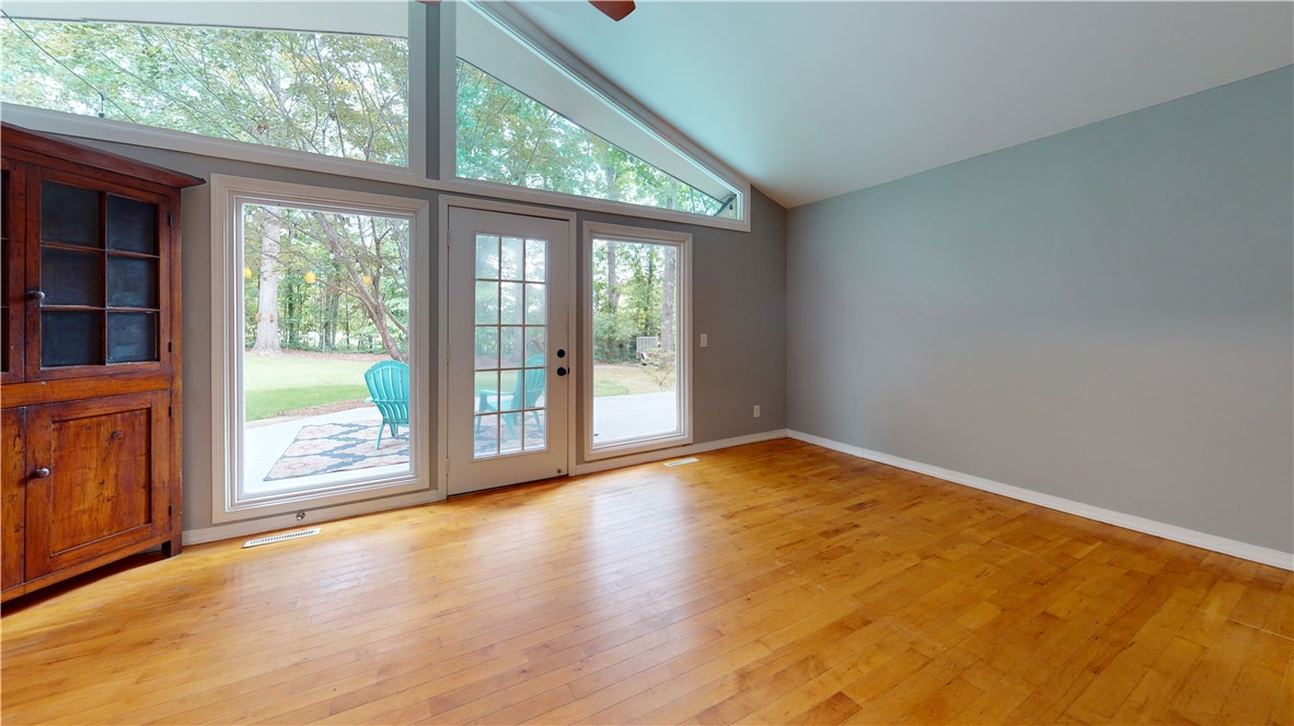 209 Heather Drive, Central, South Carolina image 12