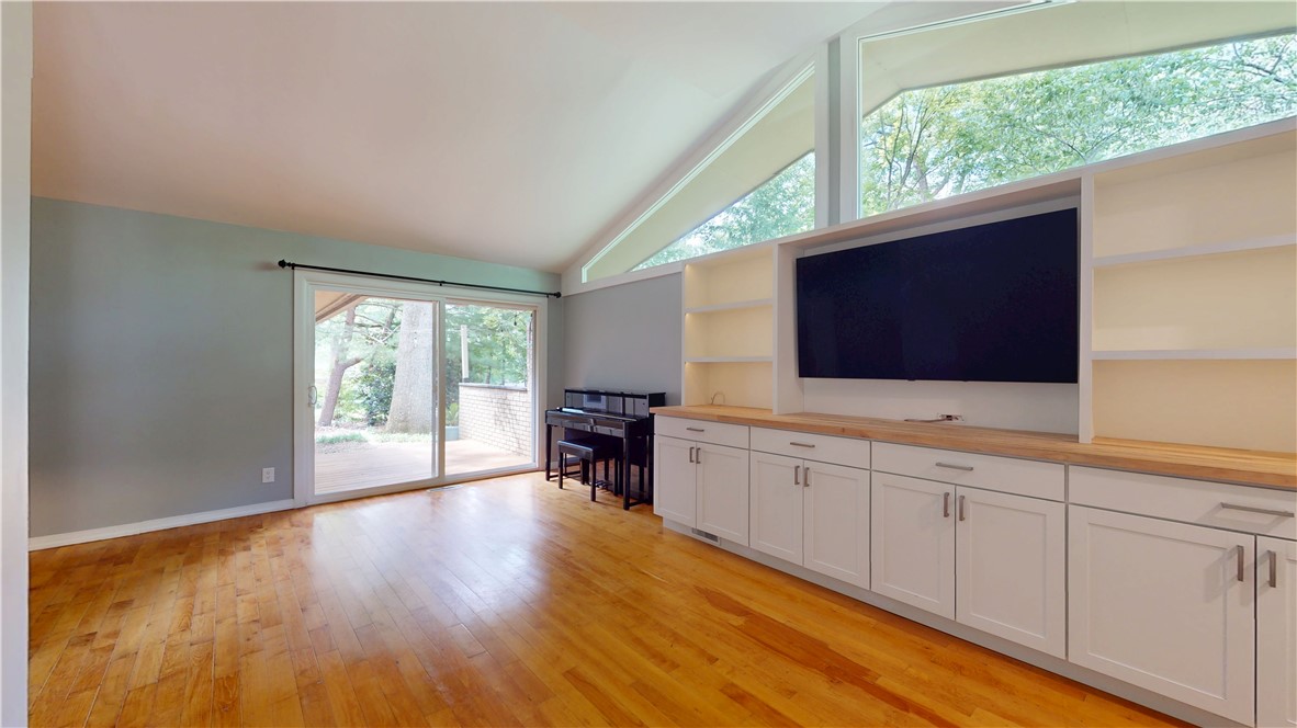 209 Heather Drive, Central, South Carolina image 4