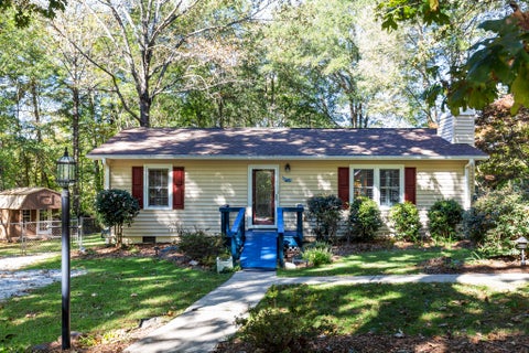 Photo of 623 Post Oak Lane, Seneca, SC 29672 (MLS # 20308575)
