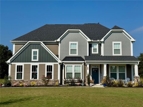 Photo of 3447 Six Mile Highway, Central, SC 29630 (MLS # 20294096) Photo of 3447 Six Mile Highway, Central, SC 29630 (MLS # 20294096)