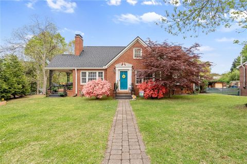 Photo of 120 Florence Street, Pickens, SC 29671 (MLS # 20299662)