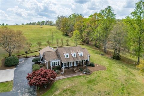 Photo of 187 Meadow Brook Lane, Pickens, SC 29671 (MLS # 20301092)