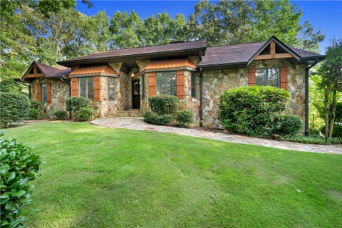Photo of 323 N Shores Drive, Westminster, SC 29693 (MLS # 20305441)