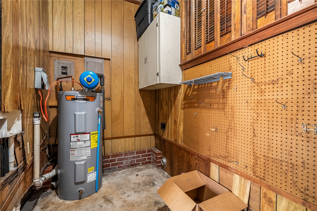 Anderson, South Carolina 29621, United States, 3 Bedrooms Bedrooms, ,2 BathroomsBathrooms,Residential,Active,190215