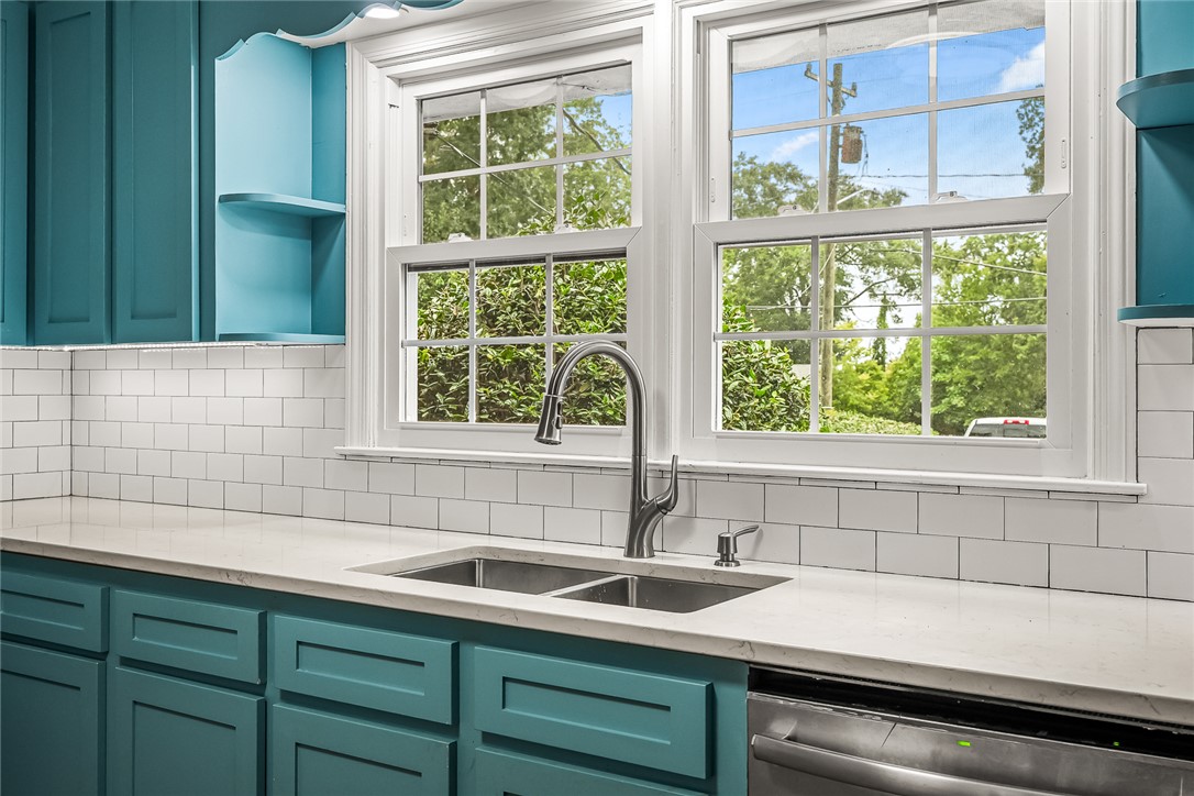 Anderson, South Carolina 29621, United States, 3 Bedrooms Bedrooms, ,2 BathroomsBathrooms,Residential,Active,190215