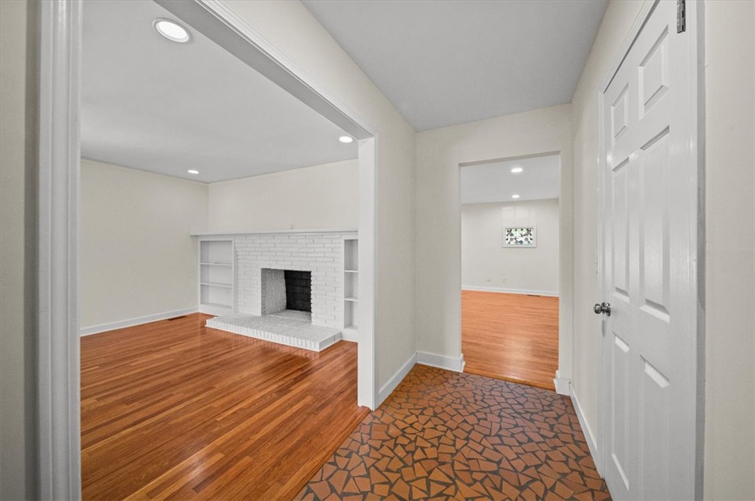 206 Lions Club Road, Greenville, South Carolina image 4