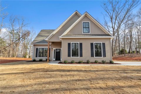Photo of 124 James Drive, Townville, SC 29689 (MLS # 20296635)