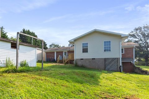 A home in West Union