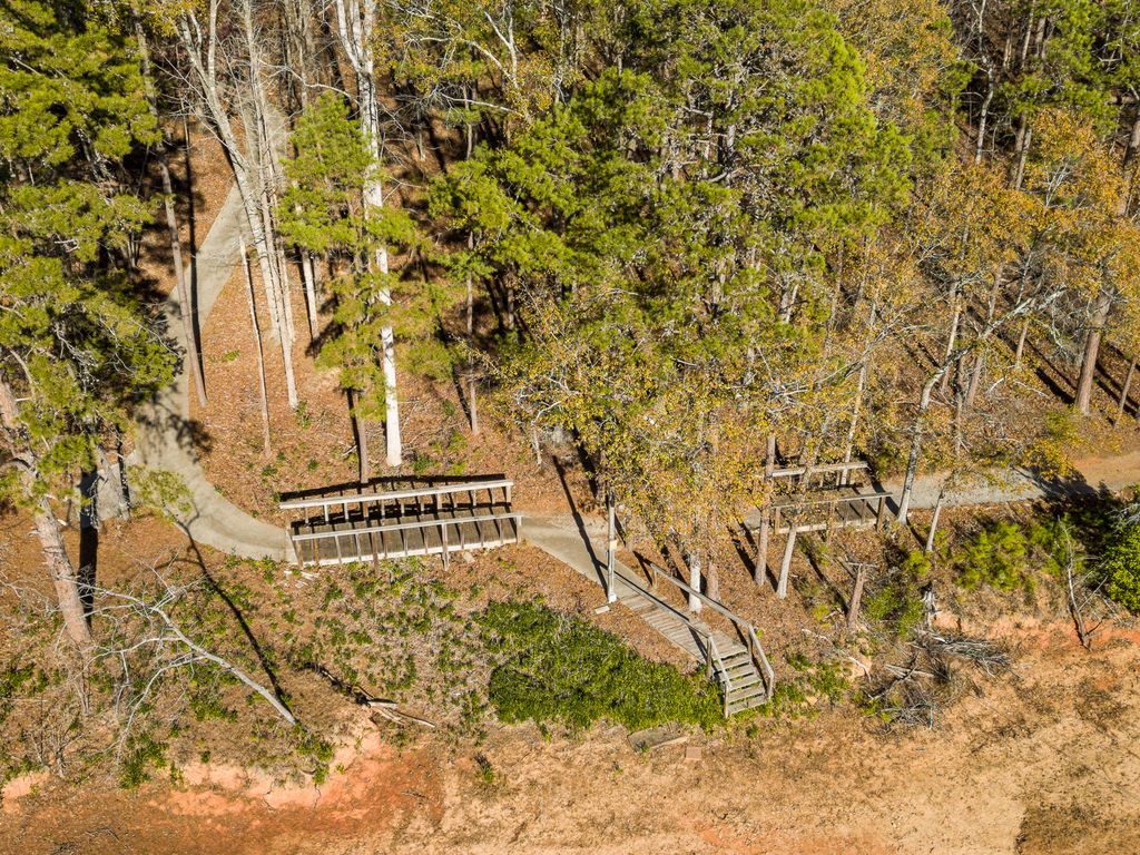 Anderson, South Carolina 29625, United States, 3 Bedrooms Bedrooms, ,4 BathroomsBathrooms,Residential,Active,256817