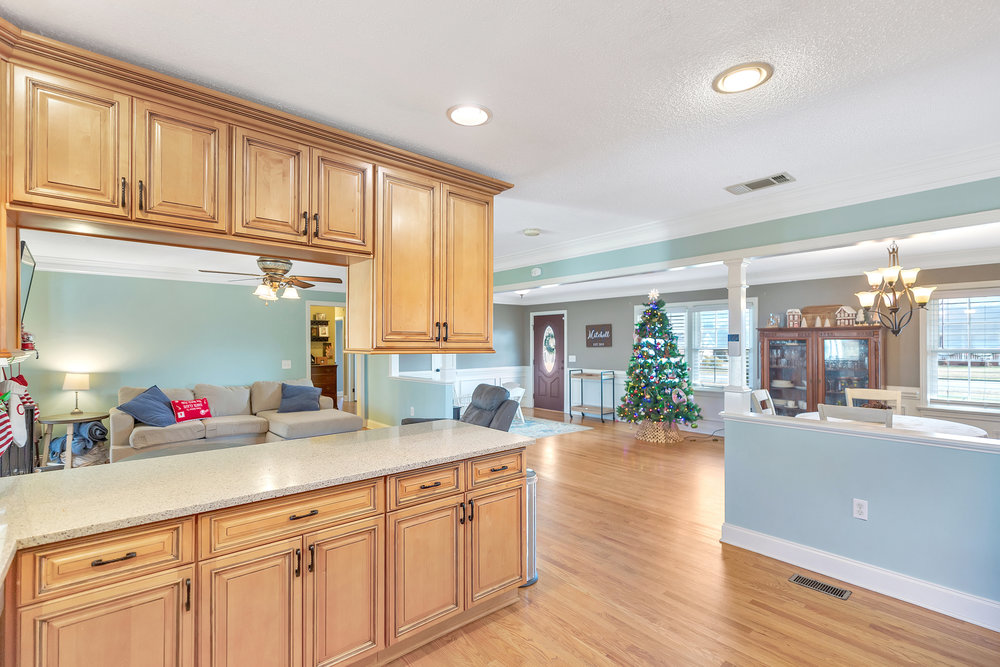 Anderson, South Carolina 29621, United States, 3 Bedrooms Bedrooms, ,3 BathroomsBathrooms,Residential,Active,254014