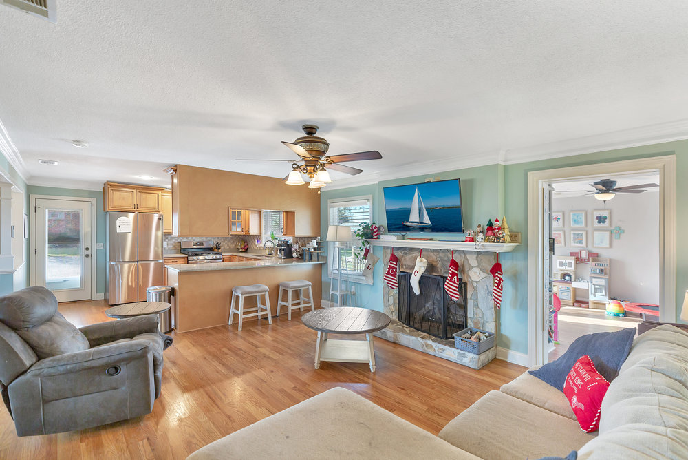 Anderson, South Carolina 29621, United States, 3 Bedrooms Bedrooms, ,3 BathroomsBathrooms,Residential,Active,254014