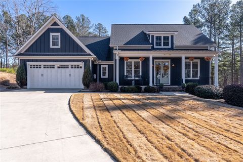 Photo of 613 Aqua View Drive, Seneca, SC 29672 (MLS # 20296466)