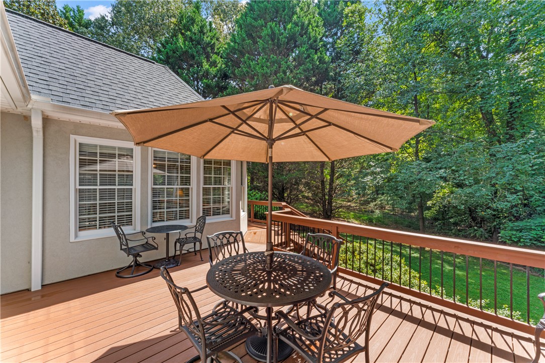 Anderson, South Carolina 29621, United States, 4 Bedrooms Bedrooms, ,4 BathroomsBathrooms,Residential,Active,200316