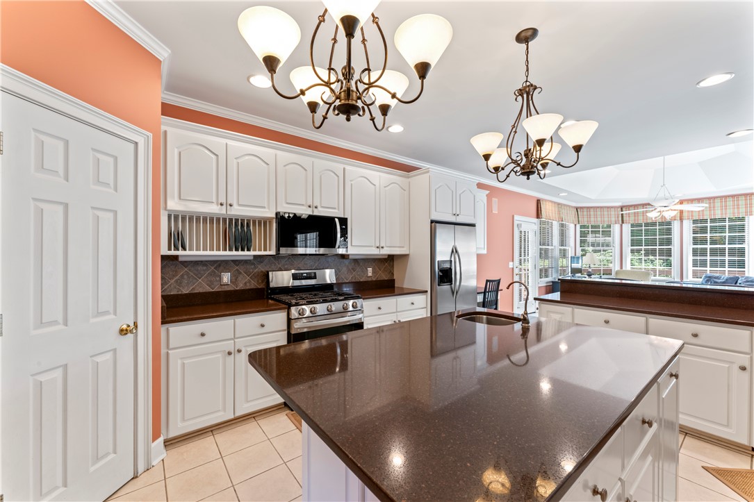 Anderson, South Carolina 29621, United States, 4 Bedrooms Bedrooms, ,4 BathroomsBathrooms,Residential,Active,200316