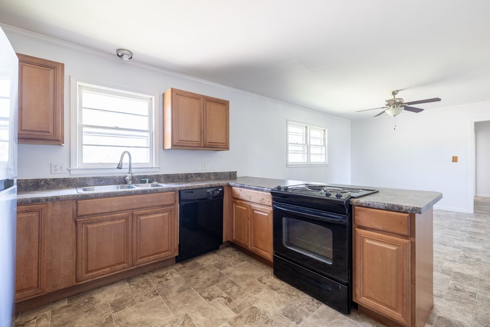 2403 Dobbins Bridge Road, Anderson, South Carolina image 2