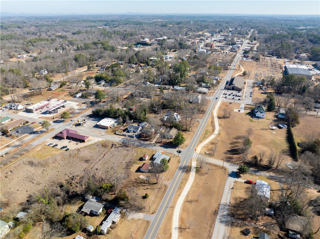 102 S Poplar Street, Walhalla, South Carolina image 8