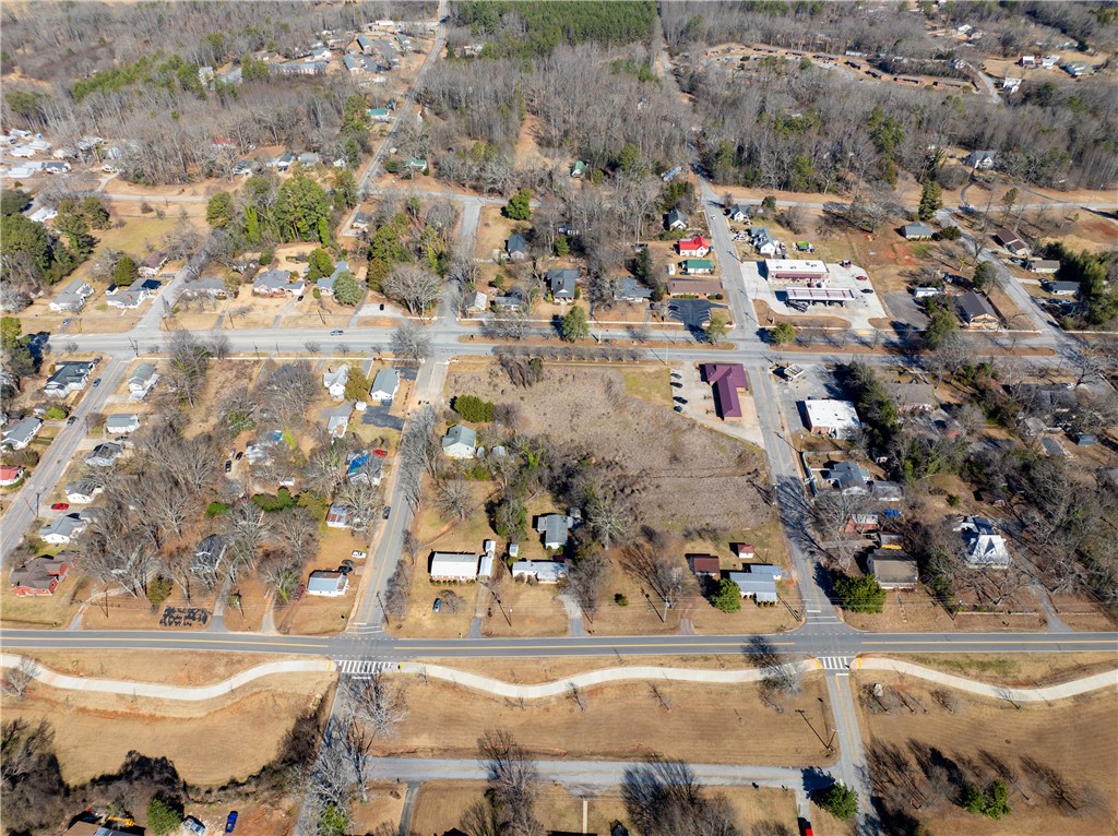 102 S Poplar Street, Walhalla, South Carolina image 28