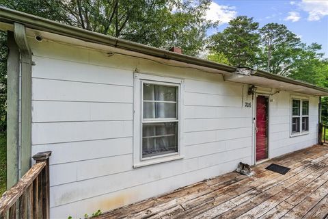 Photo of 208 Holleman Street, Seneca, SC 29678 (MLS # 20298264)