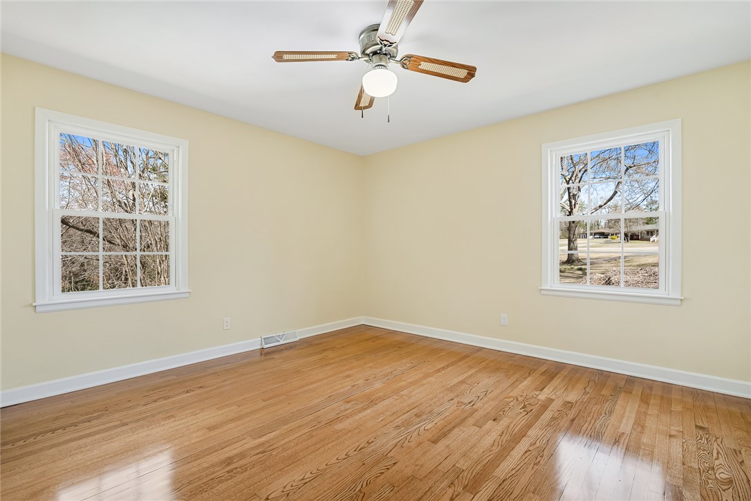 24 Joy Circle, Walhalla, South Carolina image 16