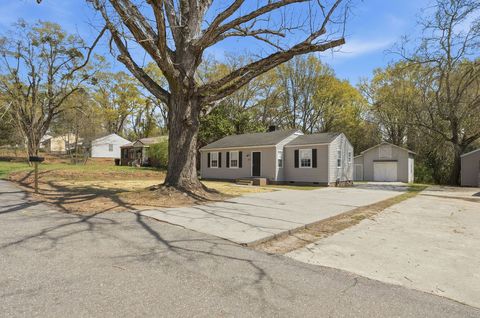 Photo of 1906 Dobbins Avenue, Anderson, SC 29625 (MLS # 20298977)
