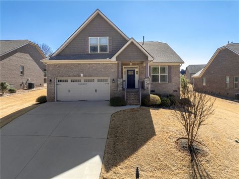 Photo of 84 Angus Run, Seneca, SC 29672 (MLS # 20297423)
