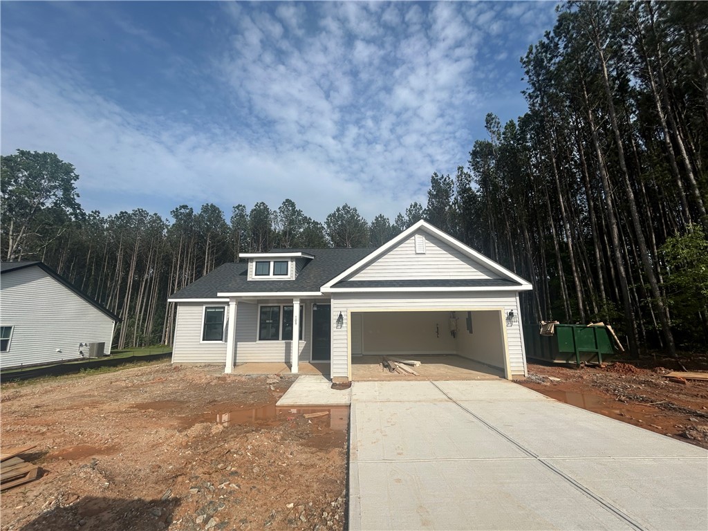 109 Big Woods Circle, Belton, South Carolina image 1