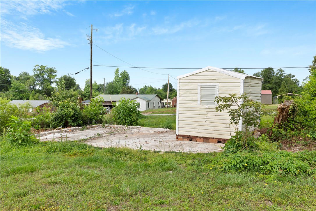 701 S Townville Street, Seneca, South Carolina image 24