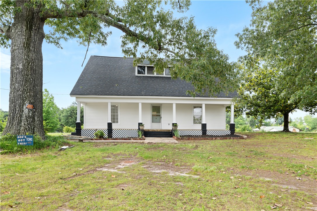 701 S Townville Street, Seneca, South Carolina image 1
