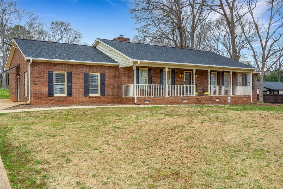 211 Bernice Drive, Roebuck, South Carolina image 1